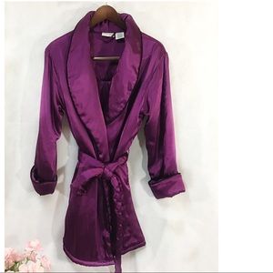 🌸 3/$20 Jaclyn Smith | Puffer Robe | Purple | XS